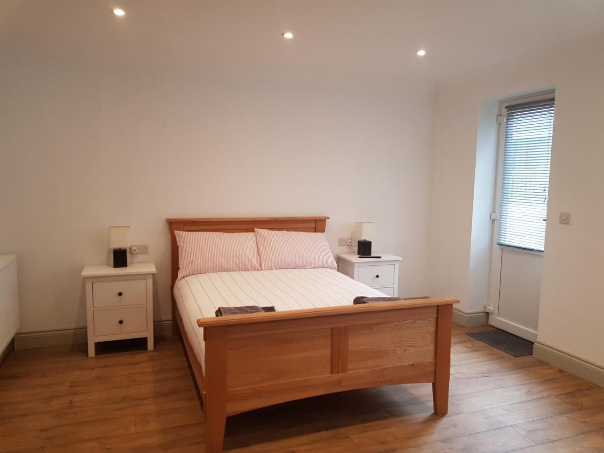 The New Forest Manor Apartment Lymington Extérieur photo
